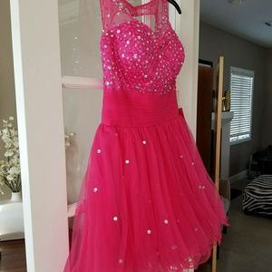 FORMAL DRESS SIZE 6